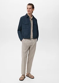 Water-repellent jacket with pockets