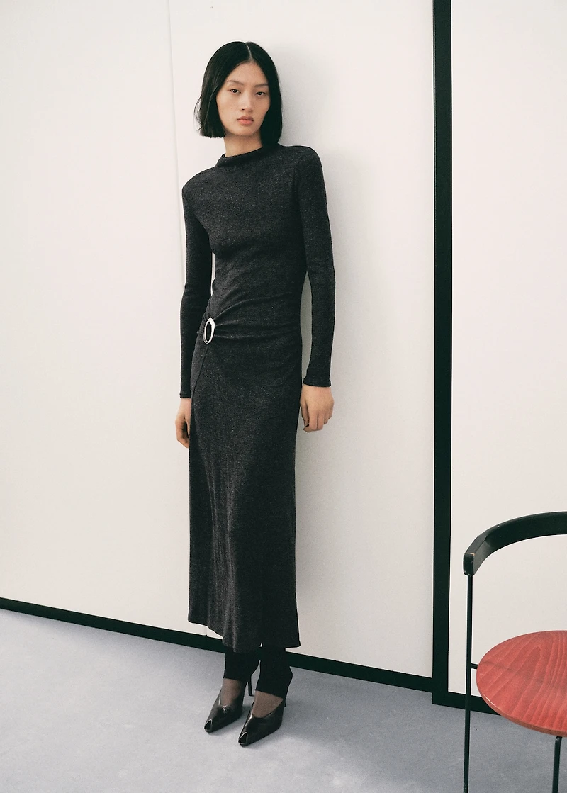 Ruched dress with ring