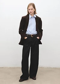 Barrel jeans with patches