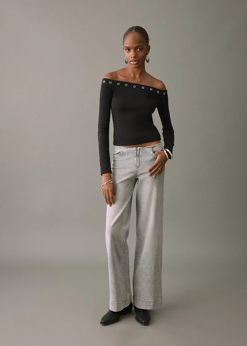 Boat-neck t-shirt with studs