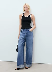 Knitted top with contrast details