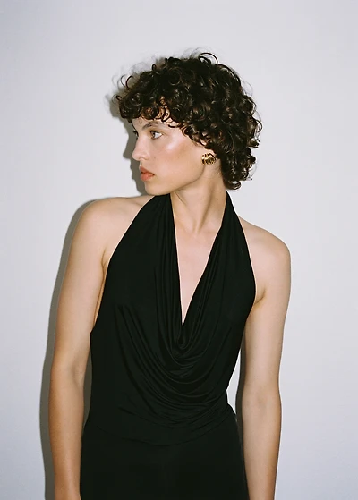 Embossed hoop earrings