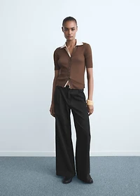 Wide-leg pleated jeans