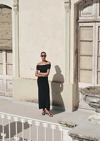 Strapless knitted dress