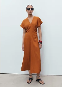 Midi-dress with gathered sides