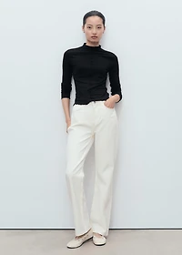 Ribbed t-shirt with scalloped trim