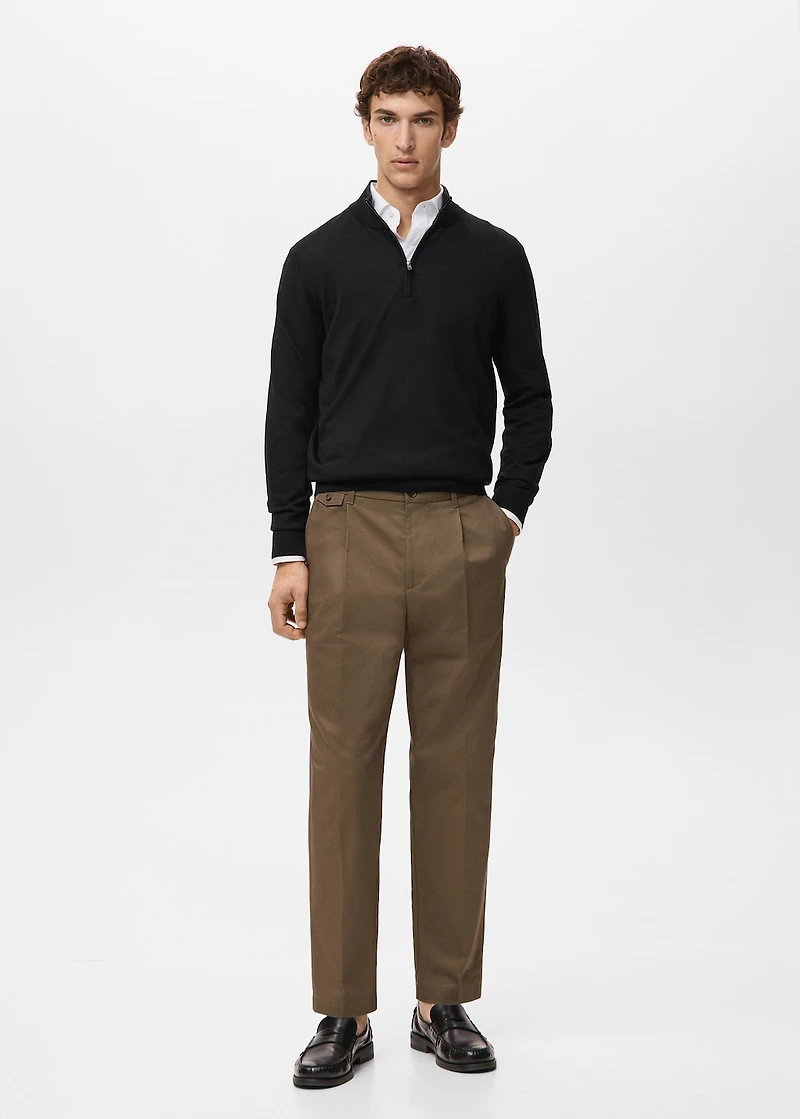 100% merino wool sweater with perkins collar