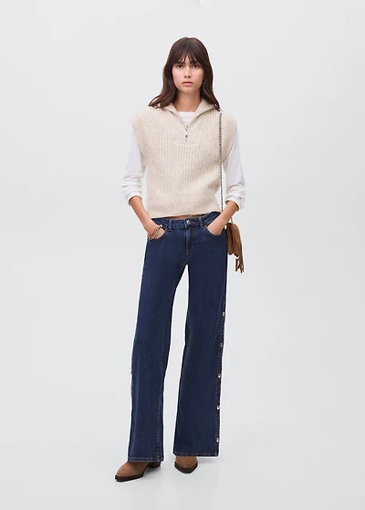 Perkins-neck knitted vest