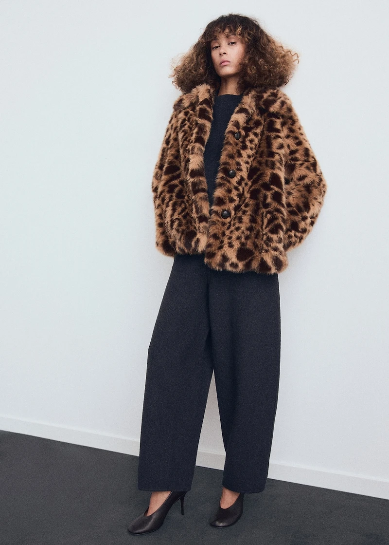 Leopard faux-fur-coat