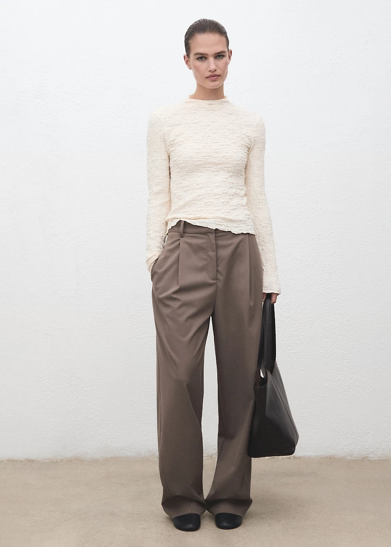 Textured crepe top