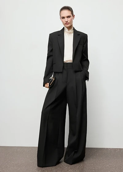 Wide-leg pleated suit pants