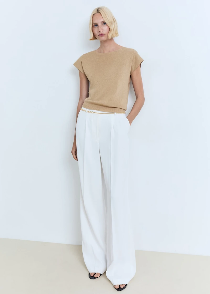 Short-sleeved fine-knit sweater