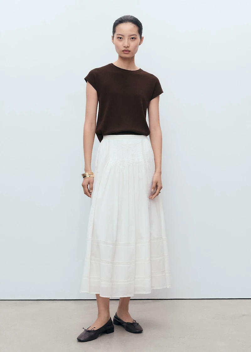 Short-sleeved knitted cotton sweater