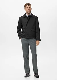 Water-repellent jacket with pockets