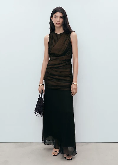 Contrasting textured dress