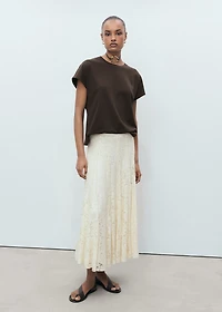 Rounded neck cotton t-shirt