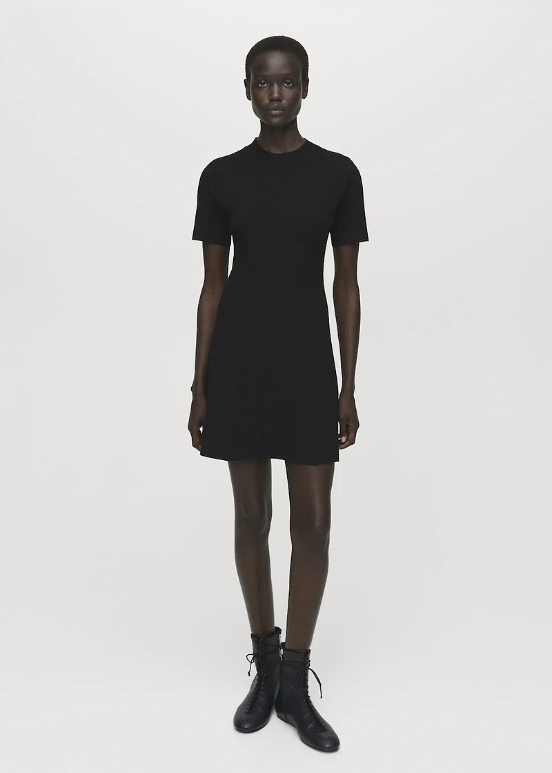 Fine-knit flared dress