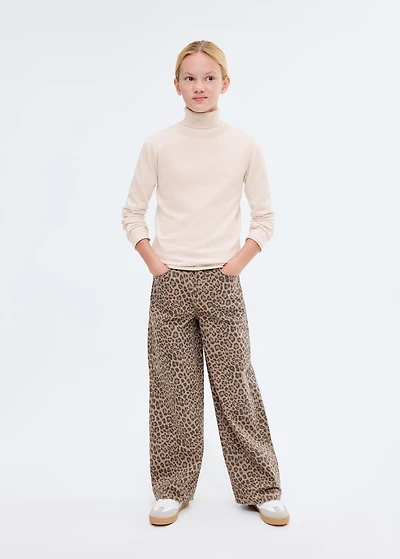 Turtleneck knit sweater