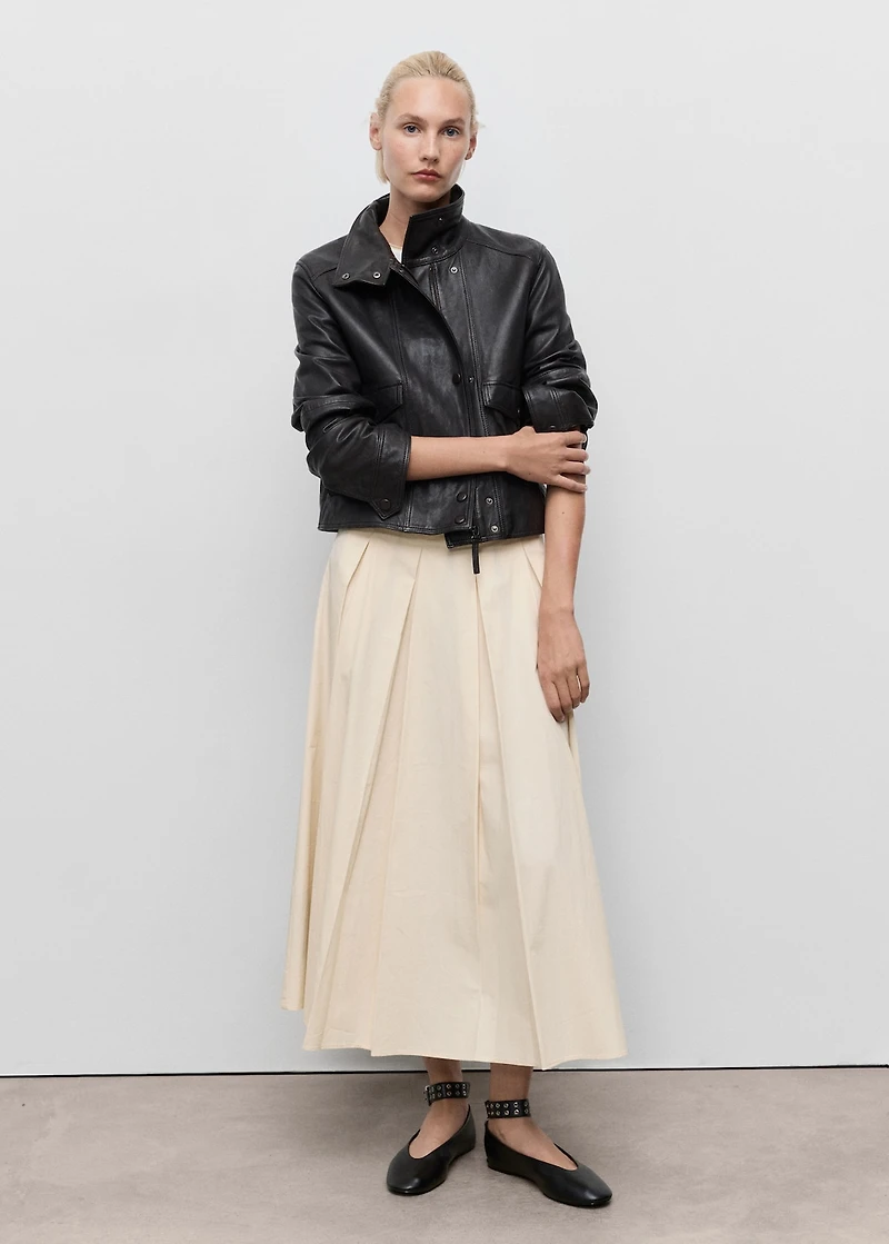 Pleated midi-skirt