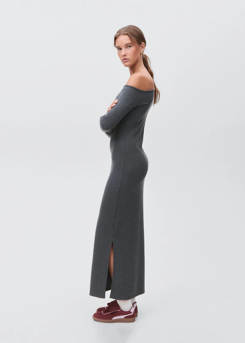 Long dress with cut-out