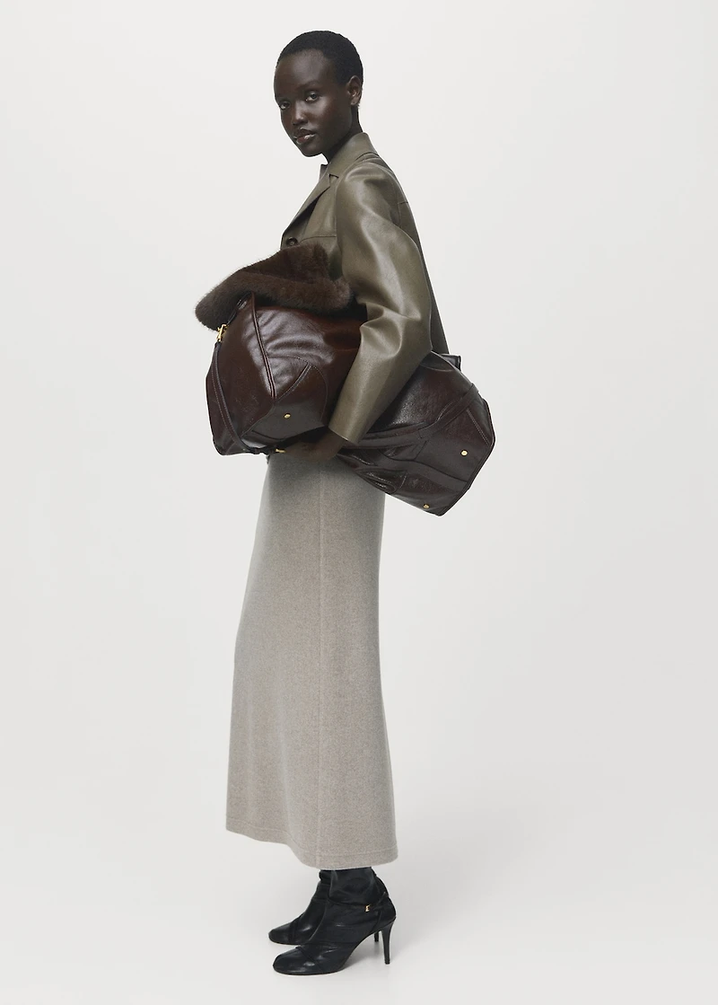 Long skirt with elastic waist