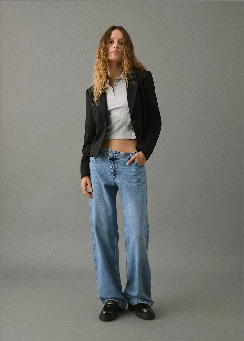 Short jacket with lapels