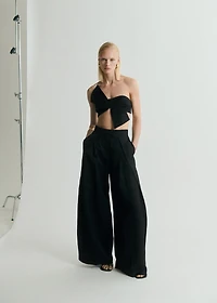 Wide leg pleated pants
