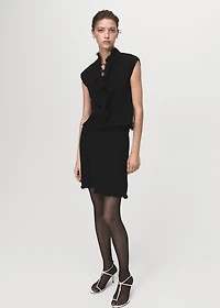 Crossover top with frayed trim