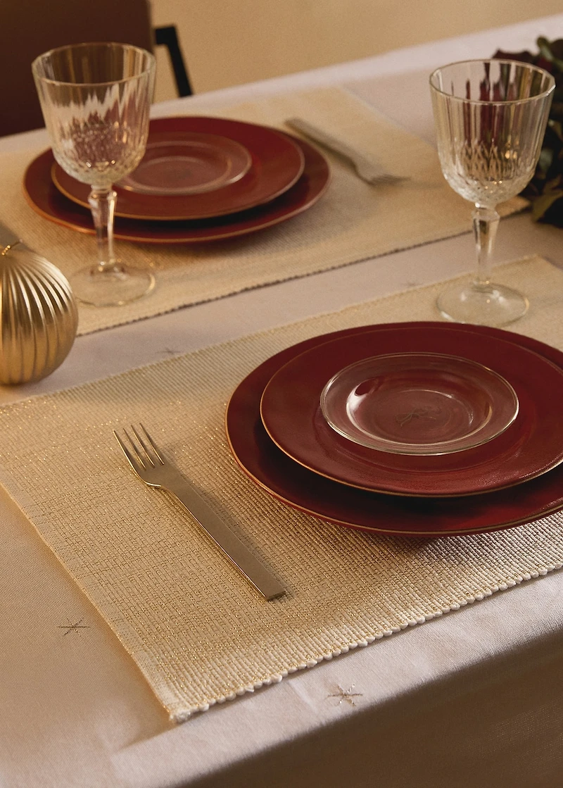 Cotton placemats with metallised fibre