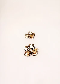 Flower-design earrings
