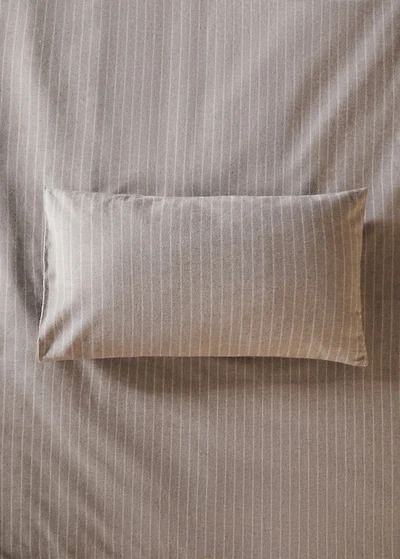 Reversible striped flannel cotton pillowcase for cot