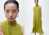 Halter-neck lyocell dress