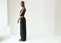 Knitted top with waves