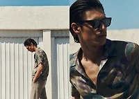 Printed short-sleeved shirt