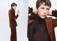 Velvet suit jacket with pockets