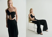 Wide leg pleated pants