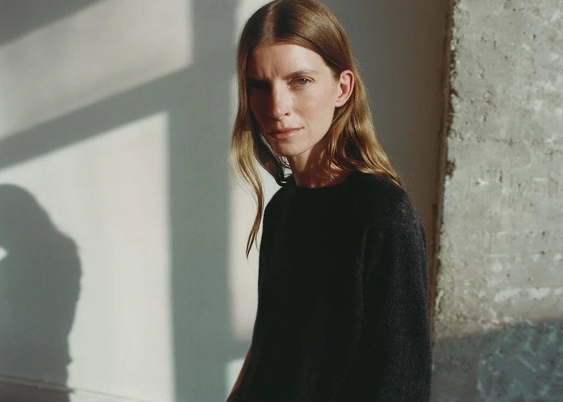 100% cashmere sweater