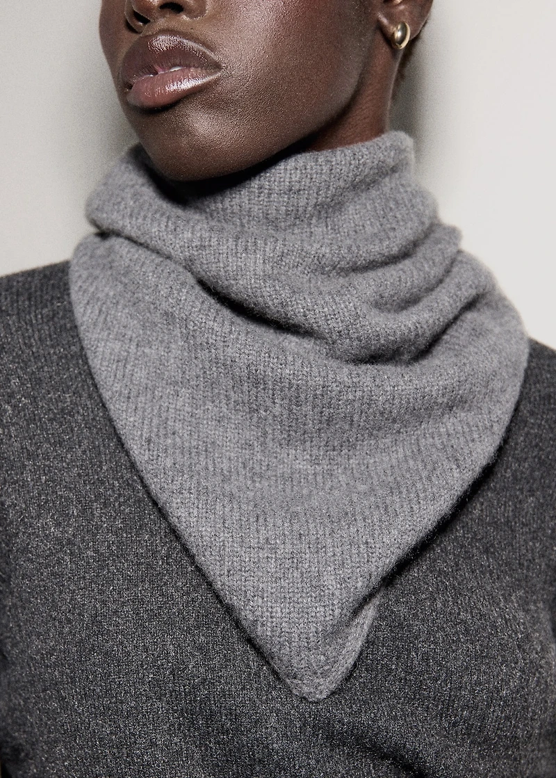 Ribbed turtleneck sweater