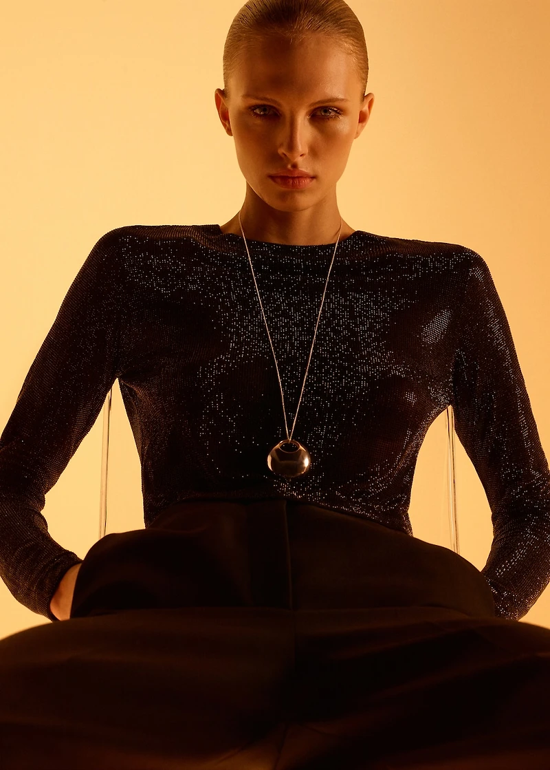 Cropped sweater with crystals