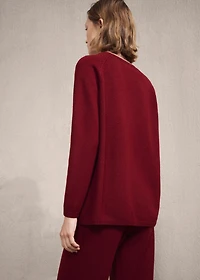 Thick cashmere sweater