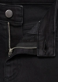 Mid-rise skinny jeans