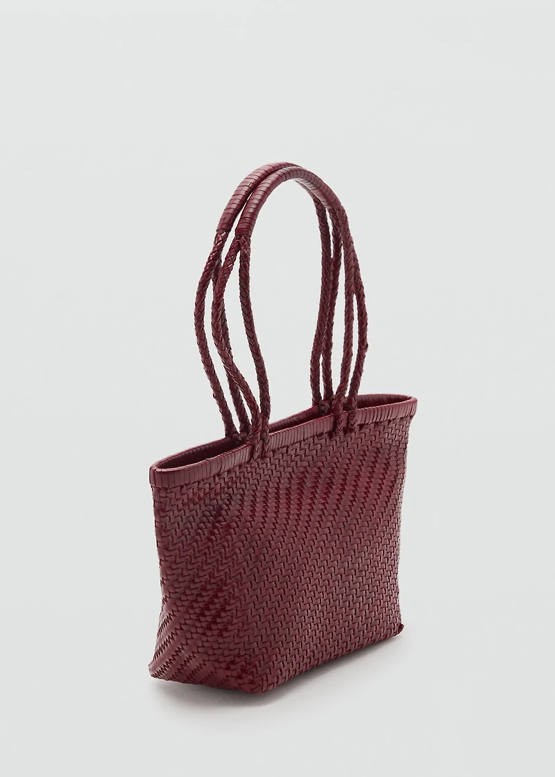 Medium braided leather bag
