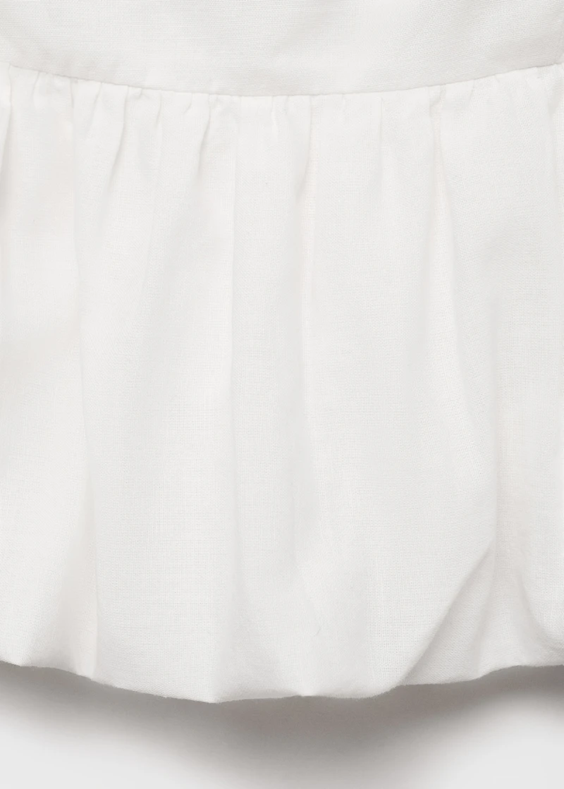 Puffed strapless top