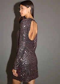 Short dress with sequins