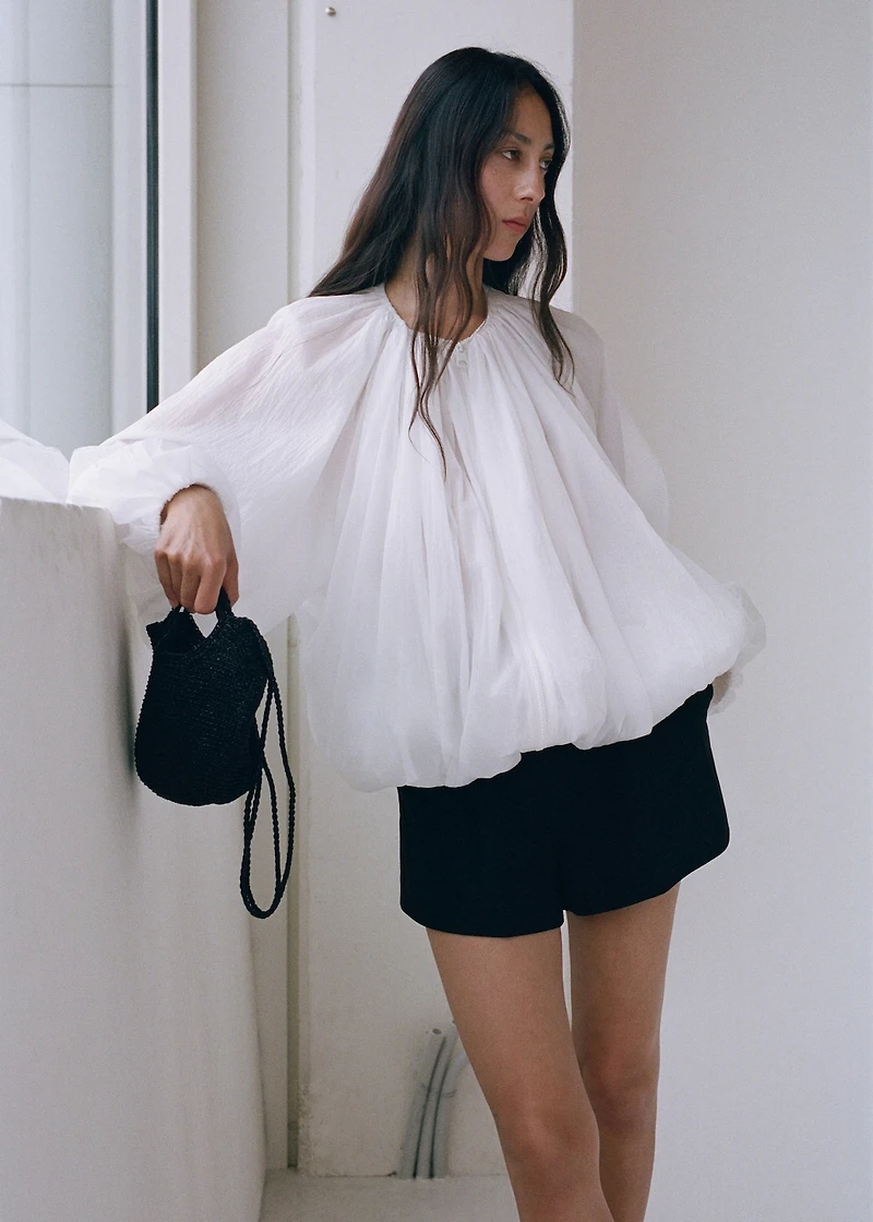 Mini woven crossbody bag