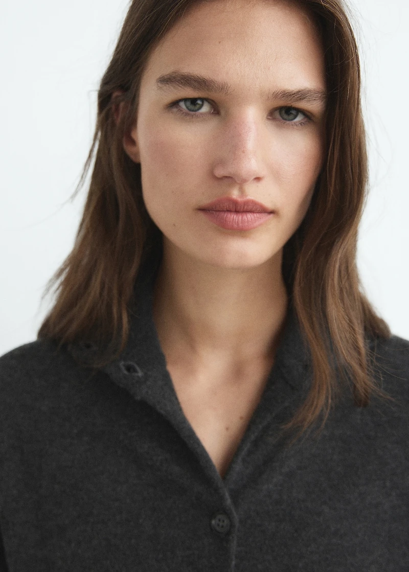 Cropped wool cardigan with buttons