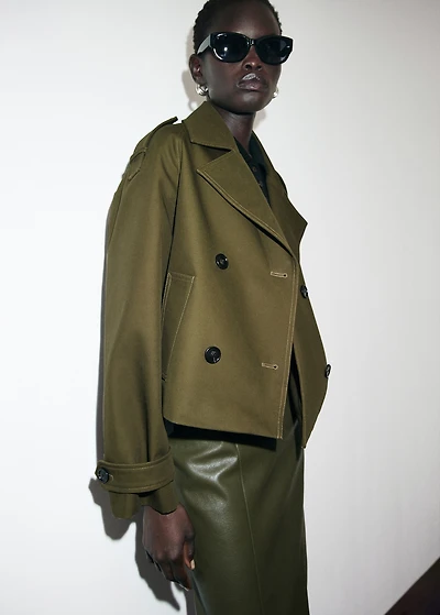 Oversized short double-breasted trench coat