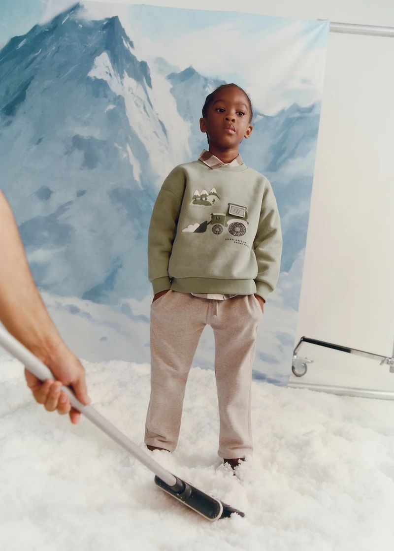 Printed embroidered sweatshirt