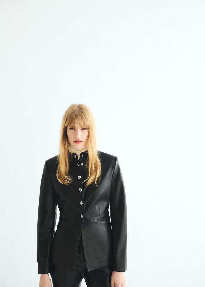 100% leather jacket with buttons