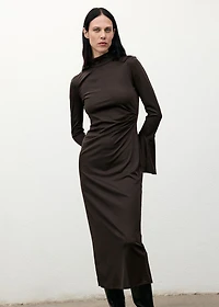 Fitted dress with bell sleeves